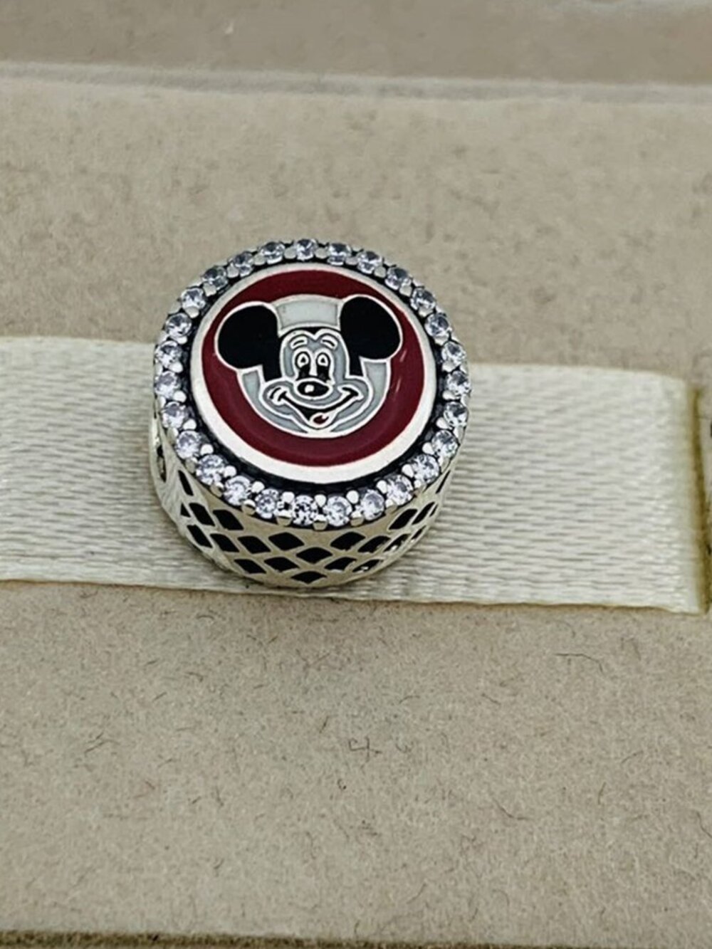 ✨🔥Pandora Disney Mickey Mouse Club Exclusive Charm